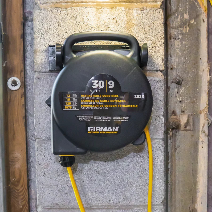 FIRMAN Retractable Extension Cord Reel with 4 Outlets, 30FT 125V 15A, view 5